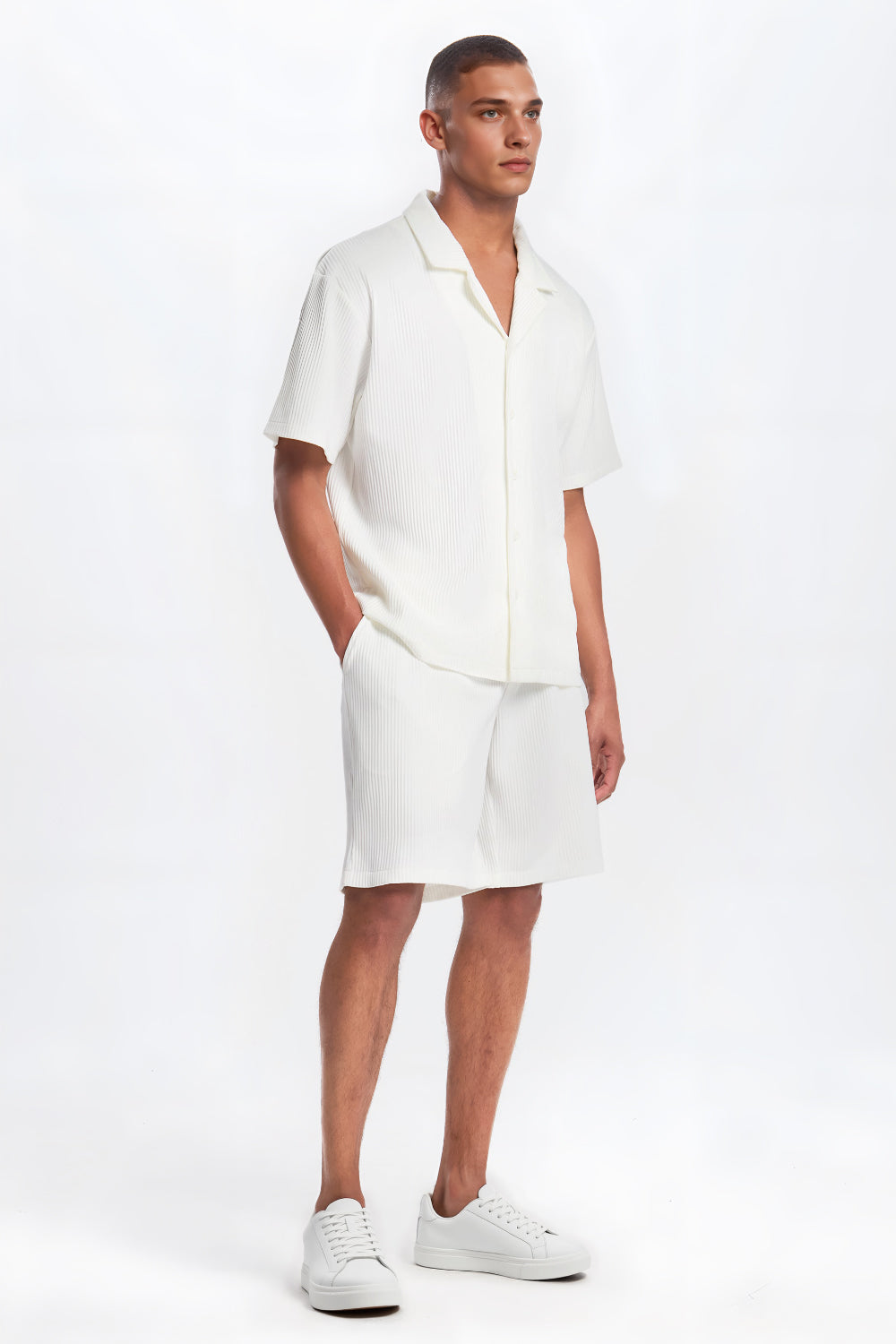 The Pleated Men Summer Suits - White