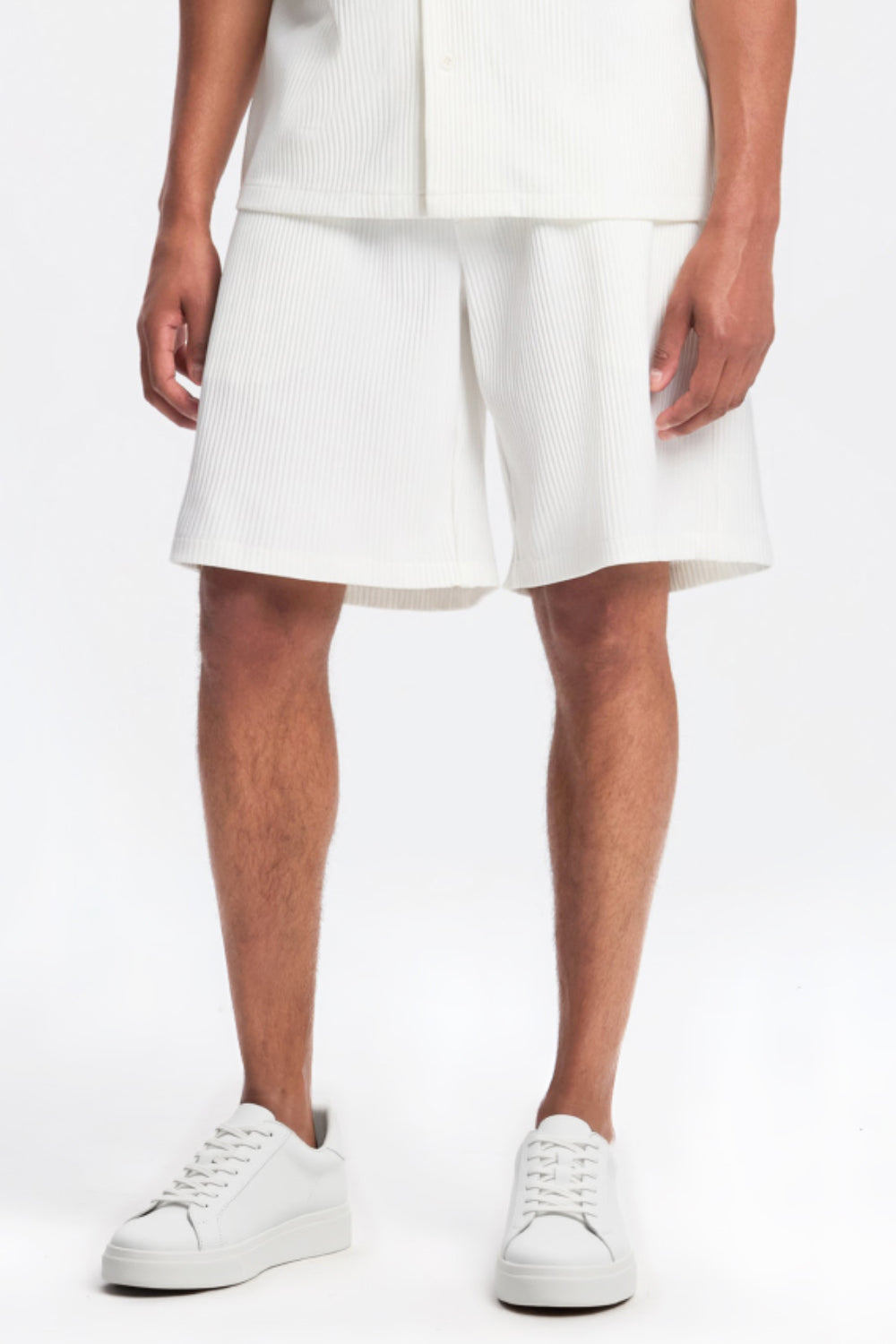 The Pleated Men Summer Suits - White